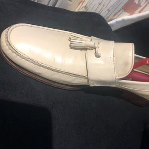 Bone color, size 11 Johnston & Murphy